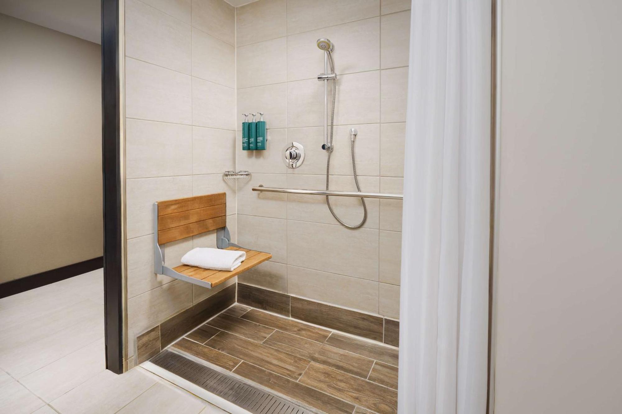 Doubletree By Hilton New York Times Square West Hotel Exterior foto